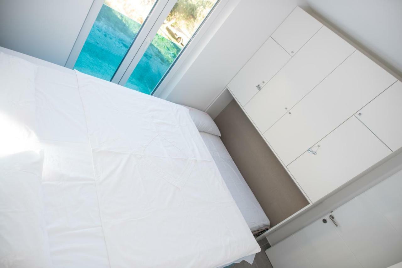 Mikulic * Makarska